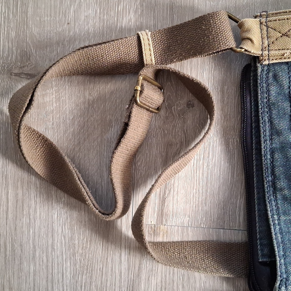 Chala Canvas Purse W/bird Coin Purse - Picture 4 of 5